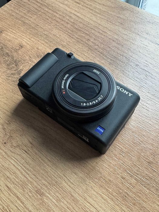 Фотоаппарат SONY ZV-1
