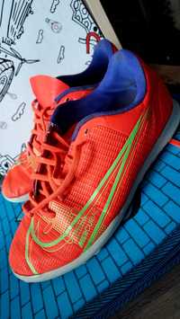Кроссовки Nike 34 размер