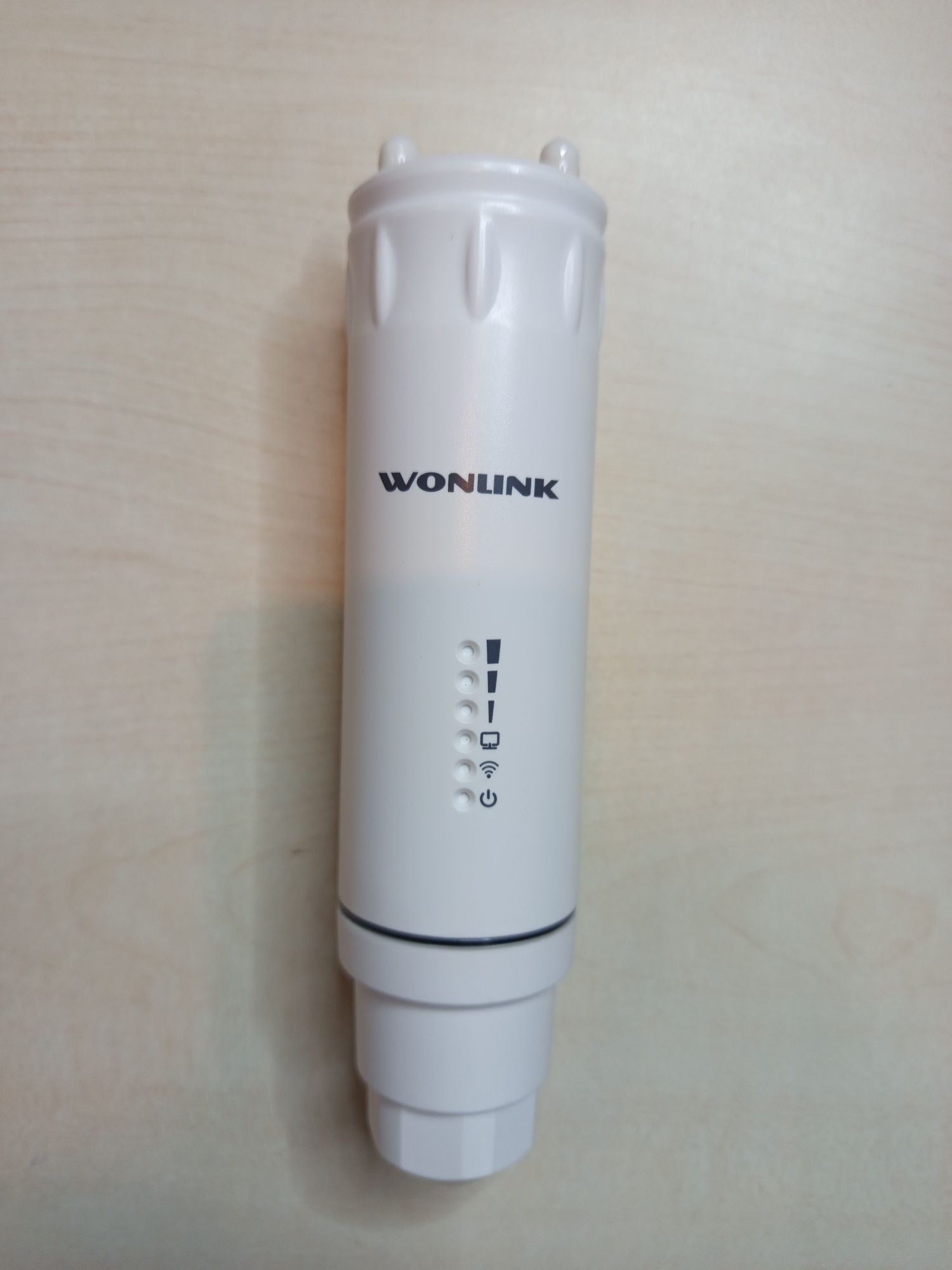 Двохдіапазонний зовнішній розширювач Wi-Fi WONLINK AP7204
