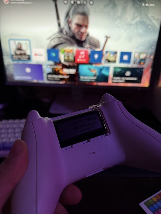 Продам Xbox Series S,512gb