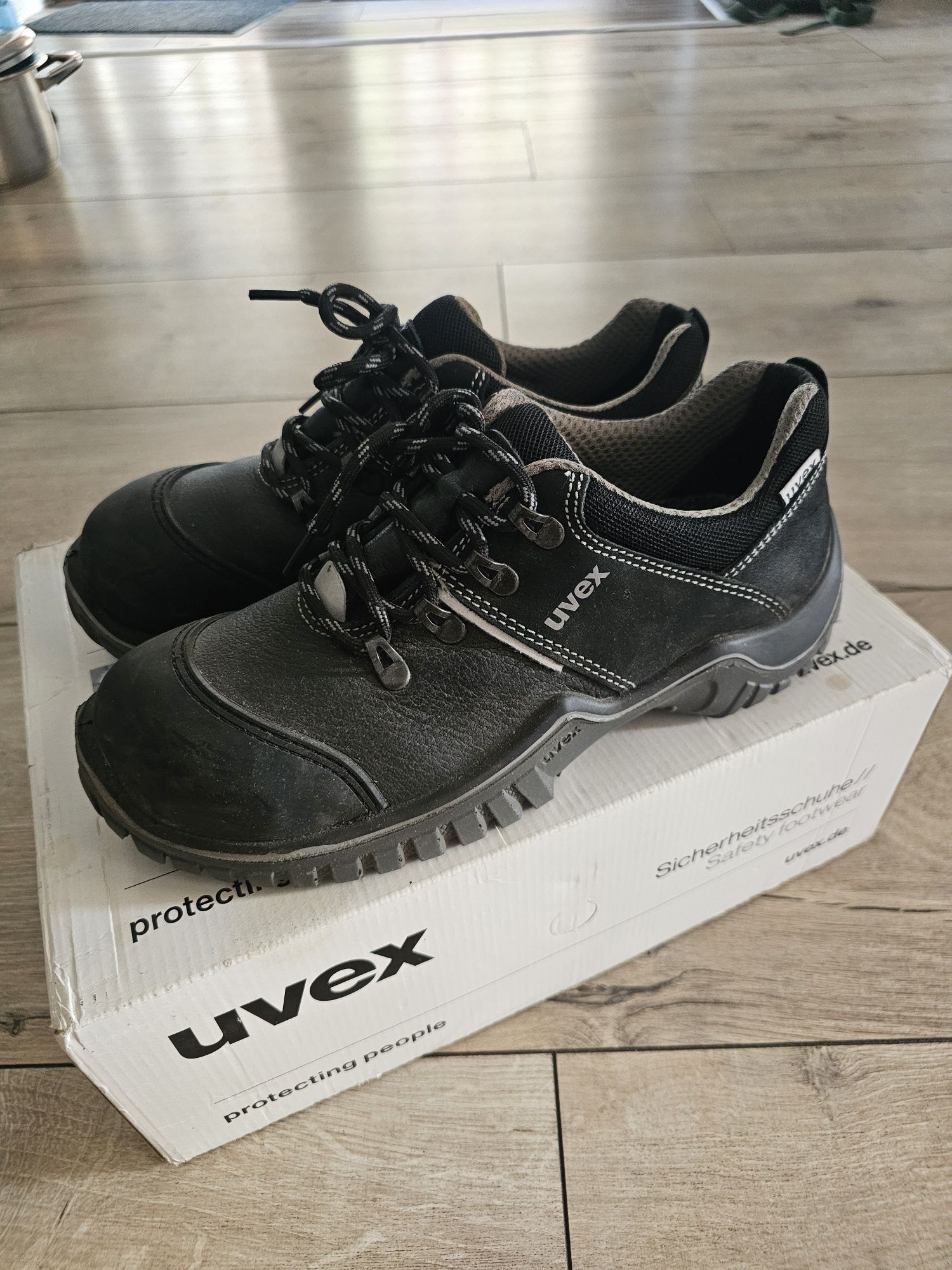 Buty robocze uvex 39