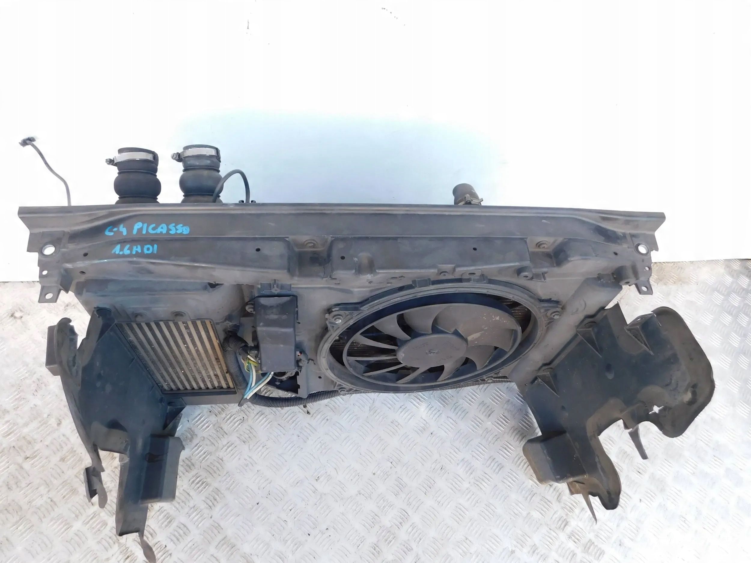 Pas Przedni chłodnice Citroen C4 Picasso 1.6 Hdi 07-