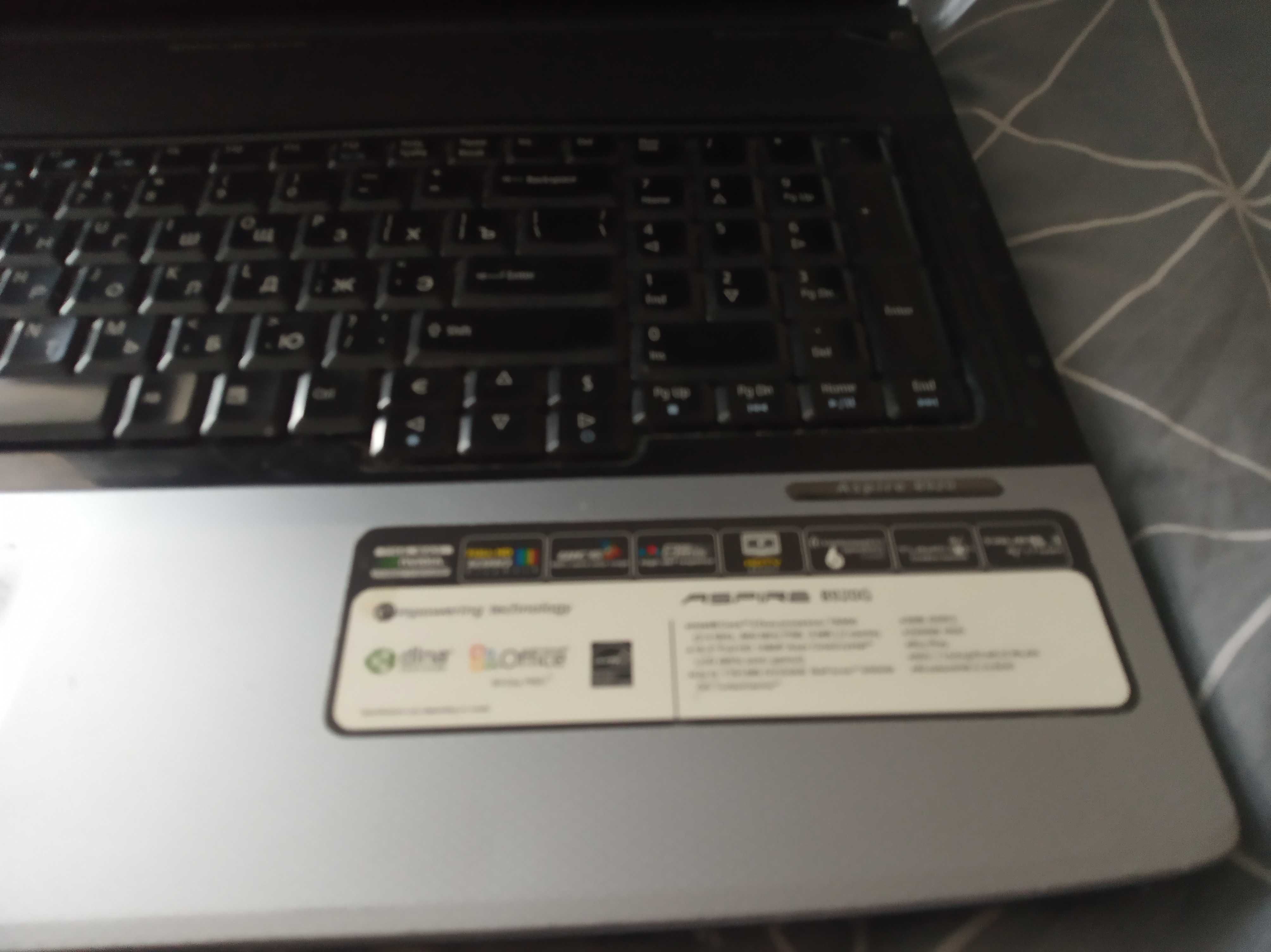 Ноутбук 18" Acer Aspire 8920G 4GbRAM 60GbSSD + 500GbHDD