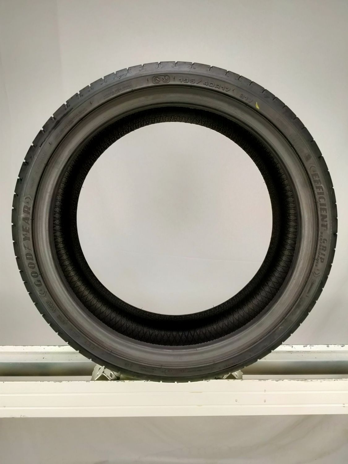 Opony 195/40R17 lato 195/40/17 GOODYEAR (osobowe) OO13441
