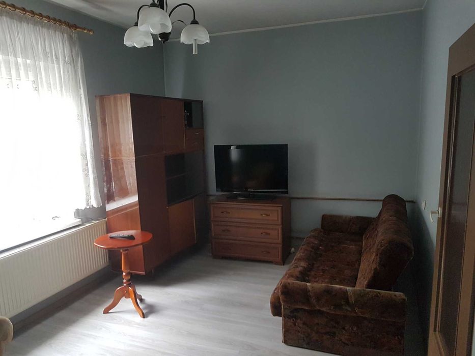 Kawalerka 35,29 m2 do remontu, parter, Brzeg Dolny.

175 tyś zł