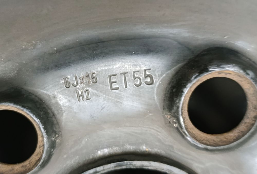 Koła 5x112 z oponami wielosezonowymi 195/65R15