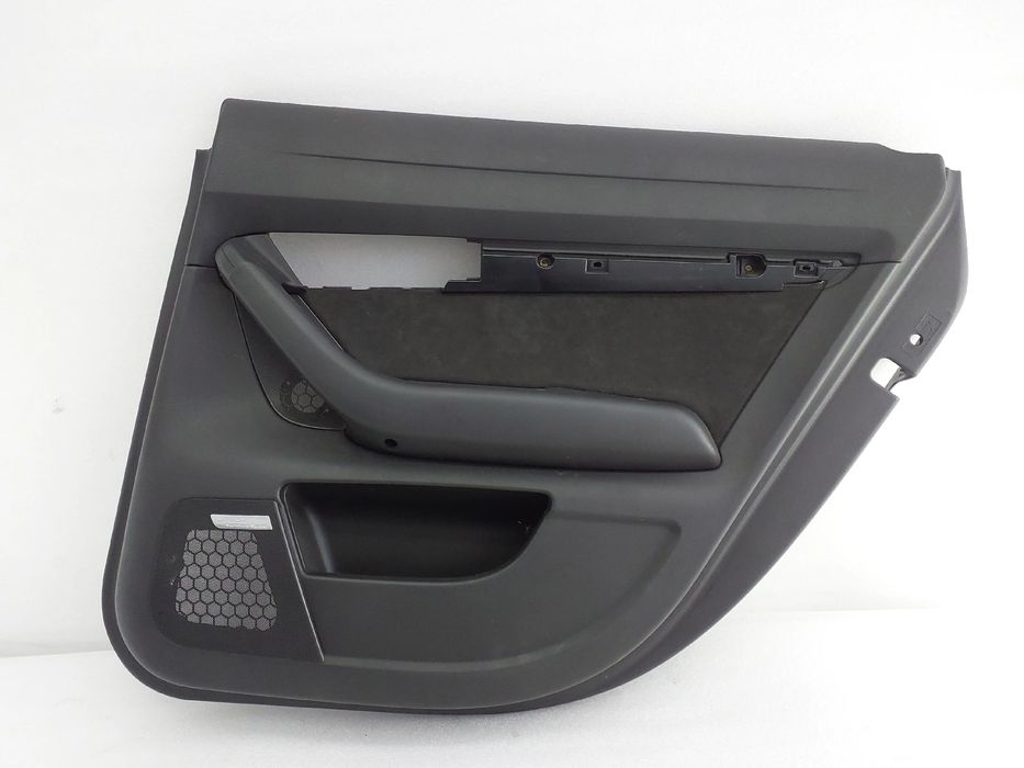 Forra porta / quartela trás direita AUDI A6 Avant (4F5, C6)