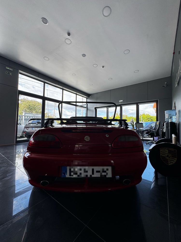 MGF 1.8 I Descapotável C/Capota Manual