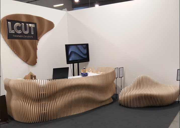 Recepcja na wymiar, lada recepcyjna, stół do recepcji