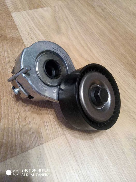 Натяжитель ременя ГАЗель, ЗМЗ, УМЗ. 40624.1029010