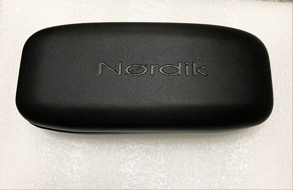 Pokrowiec etui na okulary Nordik