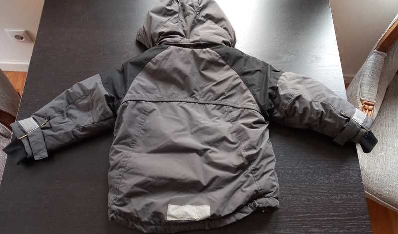 Casaco de neve para criança 3-4 anos (veste grande).