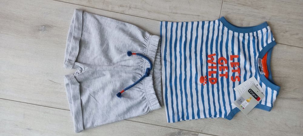 Nowy komplet chłopięcy 74/80/dla chłopca/koszulka/spodnie/spodenki