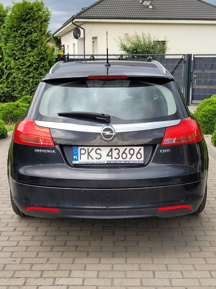 Opel Insignia 2009r kombi 2.0 CDTI diesel 131 koni klima 18 Alu
