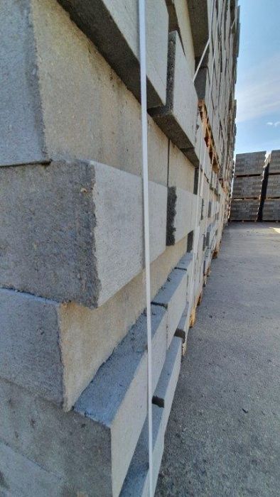 Bloczek betonowy 38x24x12 - Okazja!!!