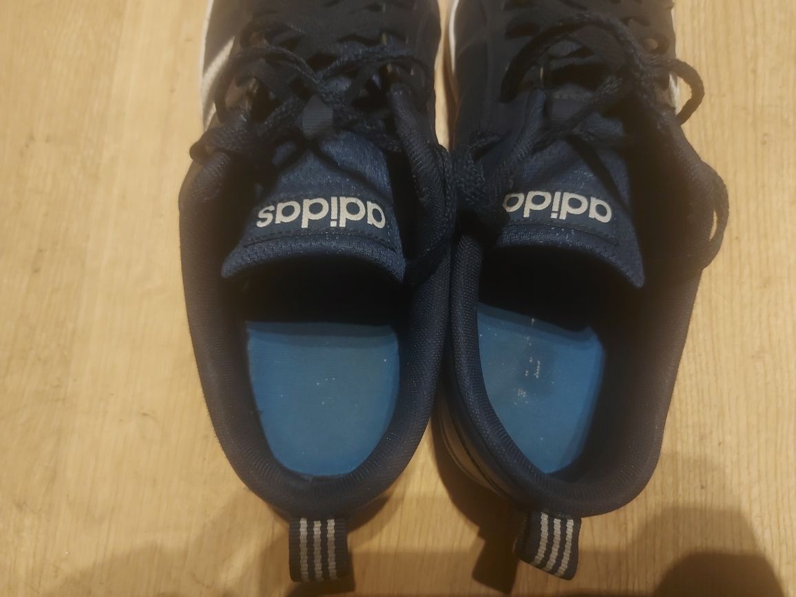 Sprzedam Buty Adidas Rozmiar 41 ⅓