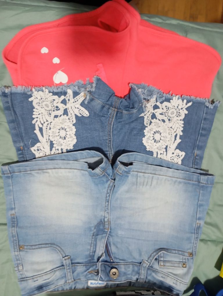 Roupa de menina como nova