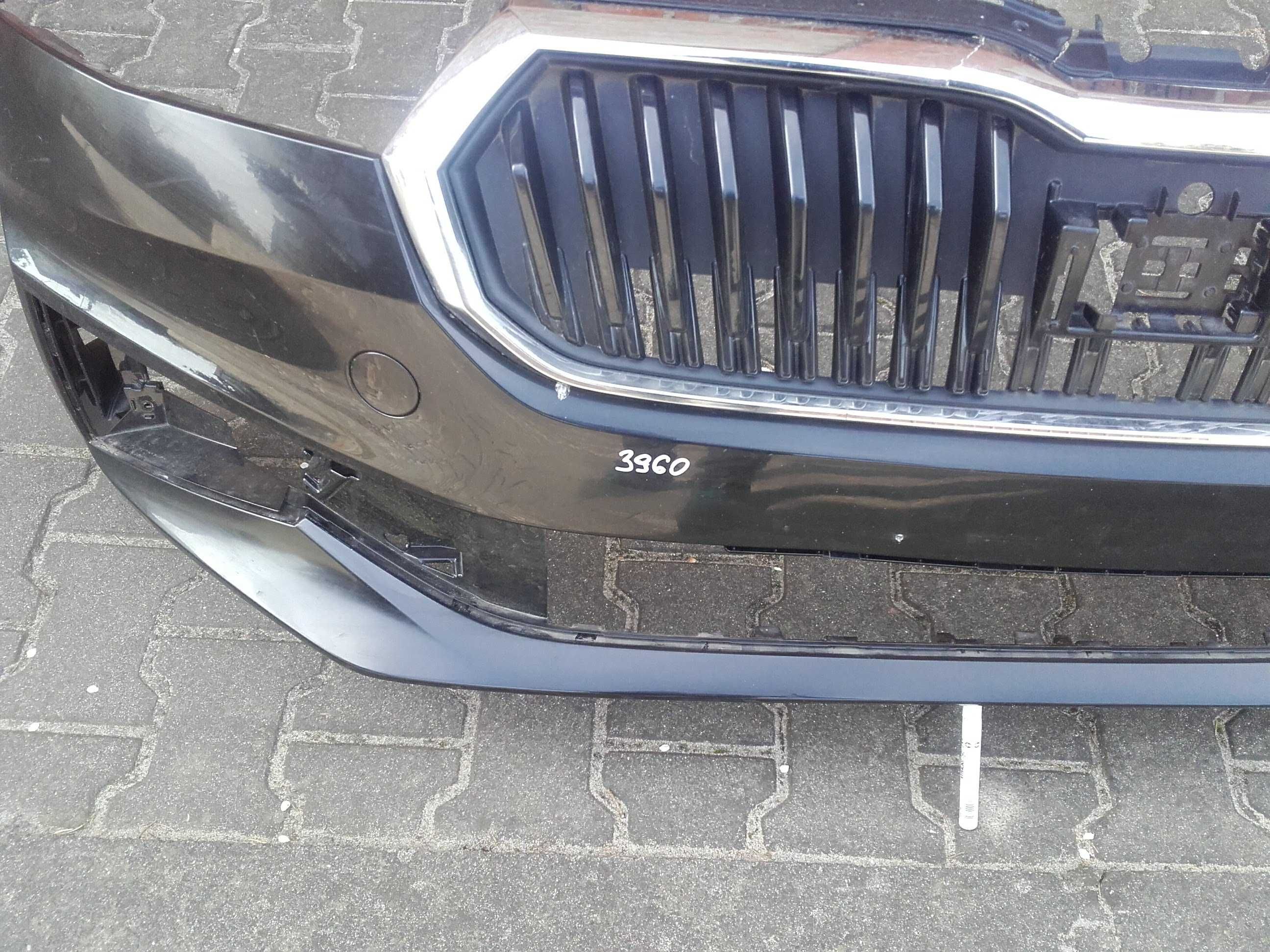 Zderzak przedni Skoda Fabia 4 IV 6VA 2021-> nr3960