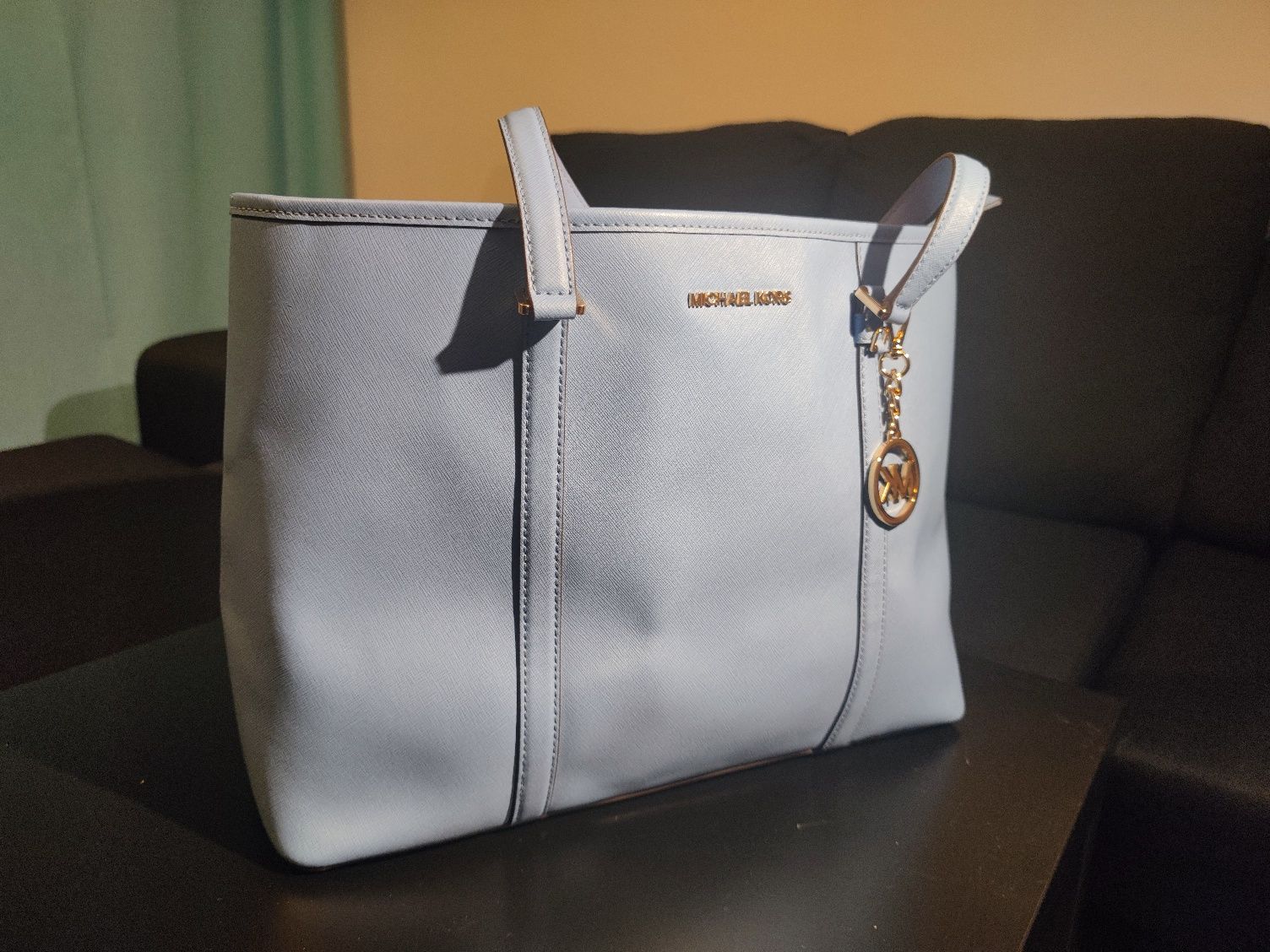 Mala Michael Kors