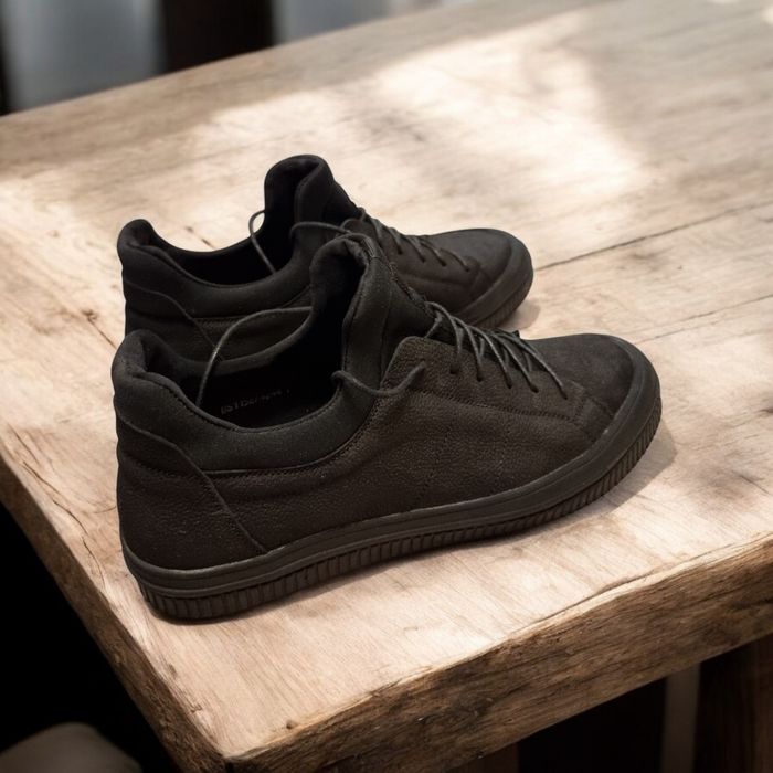 Продам полуботинки/кеды/кроссовки Davis нубук