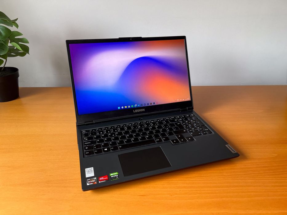 Portátil Lenovo Legion 5