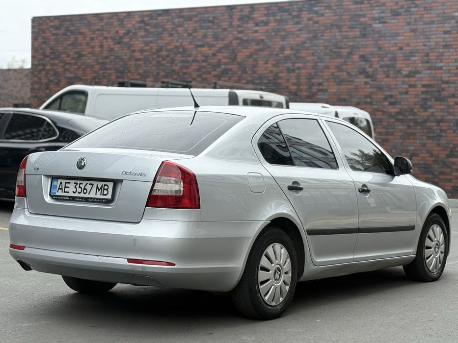 Продаж Skoda Octavia A5 1.6 дизель
