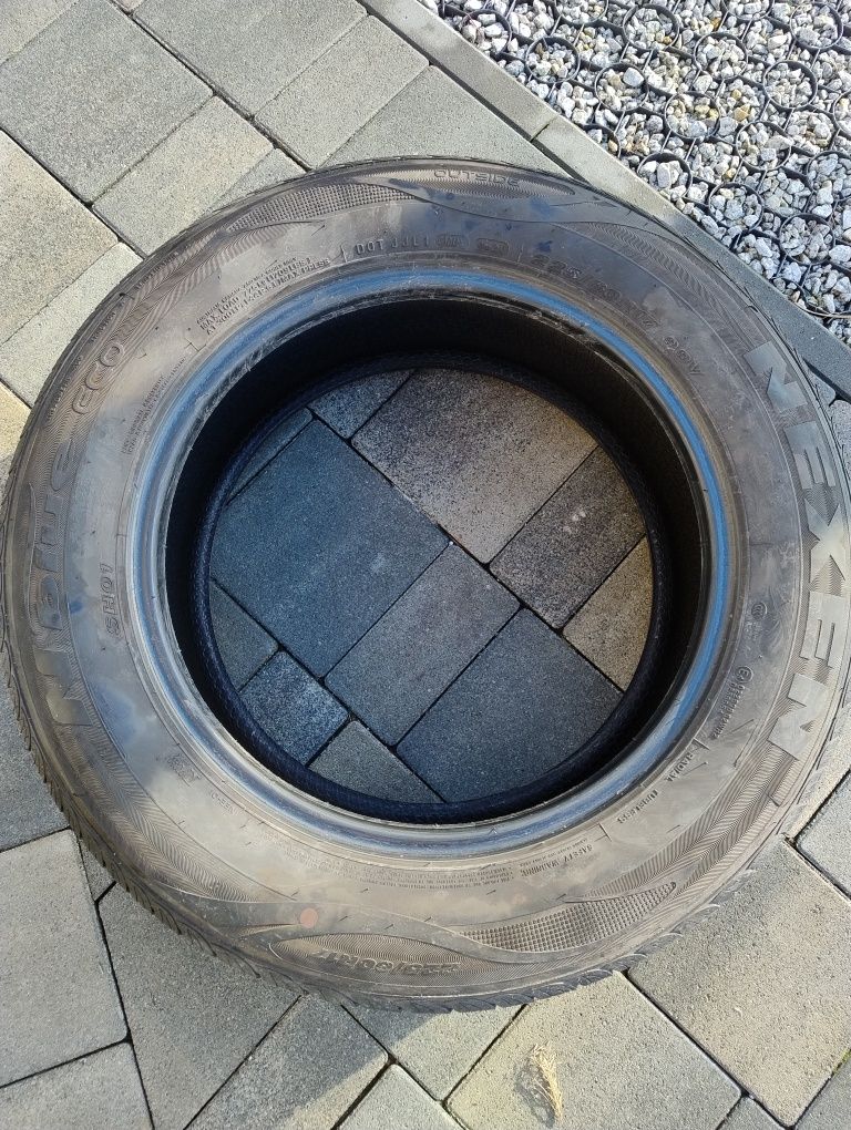 Opony letnie Nexen N blue Eco 225/60R17 stan bardzo dobry