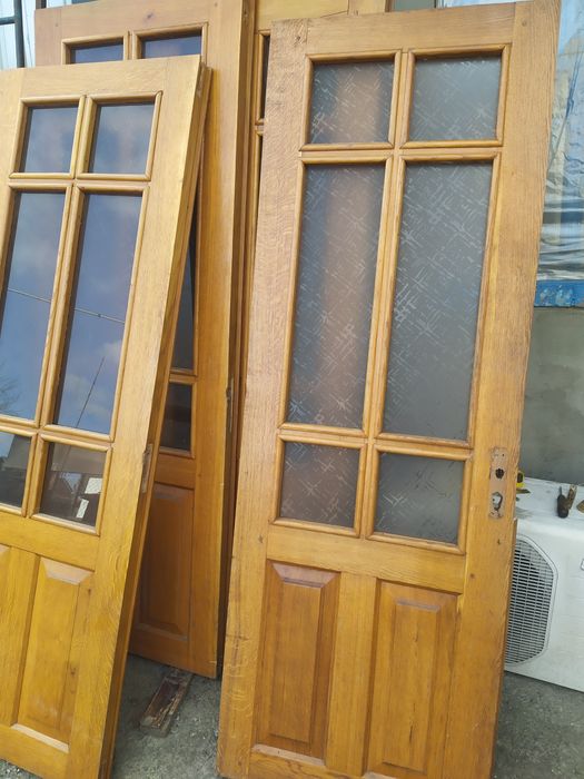 Міжкімнатні двері з дуба і мдф