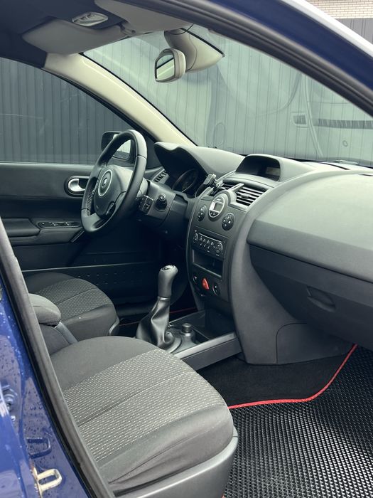 Рено Меган 2006 1.6 газ бензин