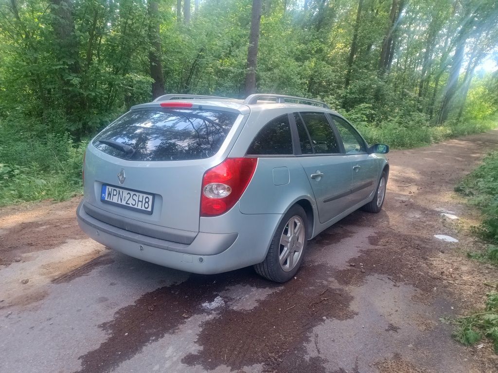 Renault laguna 1.8pb MAŁY PRZEBIEG