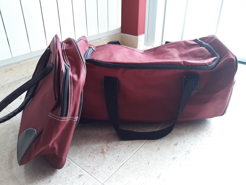 Conjunto saco viagem + necessaire NOVOS