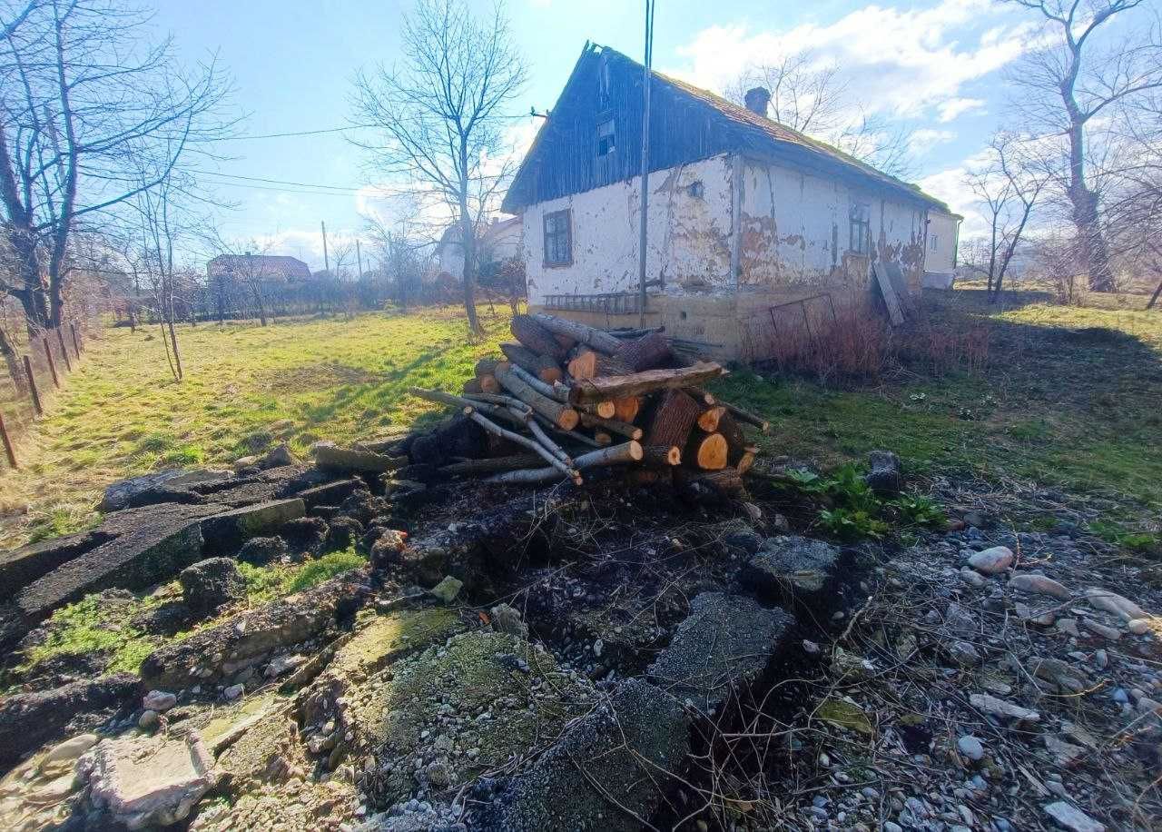 Продаж будинку біля м.Моршин с.Довге