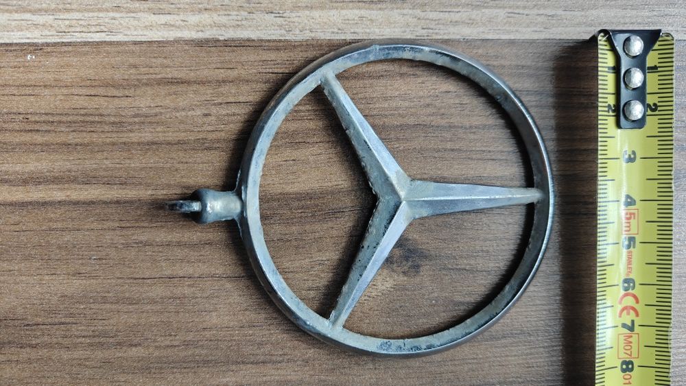 Znaczek Mercedes - sprzedam