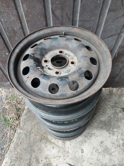 Felgi felga Ford Mondeo Fiesta Focus Fusion Courier 14&#039; 15&quot; 4x108 ET48 63,4