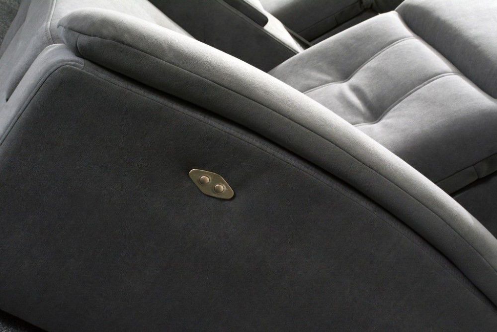 Modułowy narożnik Comforto z elekryczną funkcją do wypoczynku