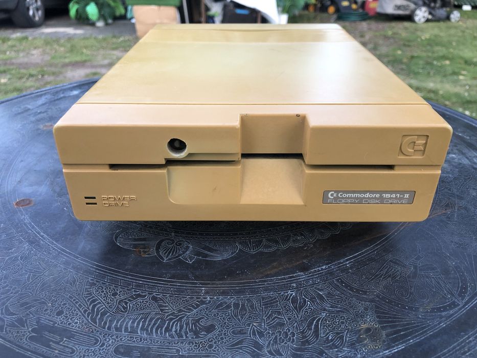 Napęd dyskietek Commodore 1541-II 5,25"