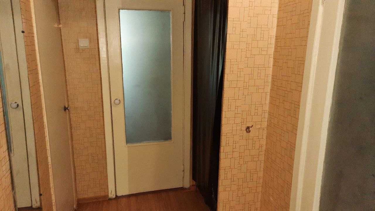 Продам 1 комн. кв-ру в п. Эсхар, 1/5, высокий цоколь