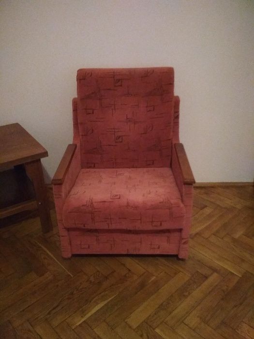 Продам диван і крісло