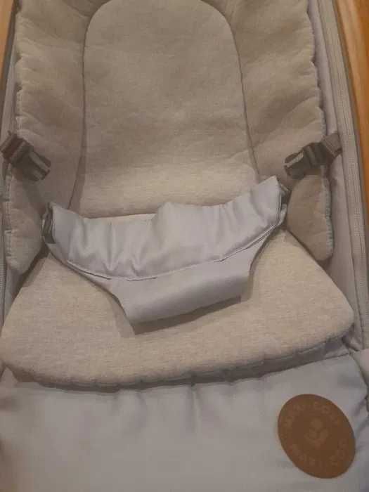 Leżaczek Maxi Cosi Kori Essential Grey 2w1
