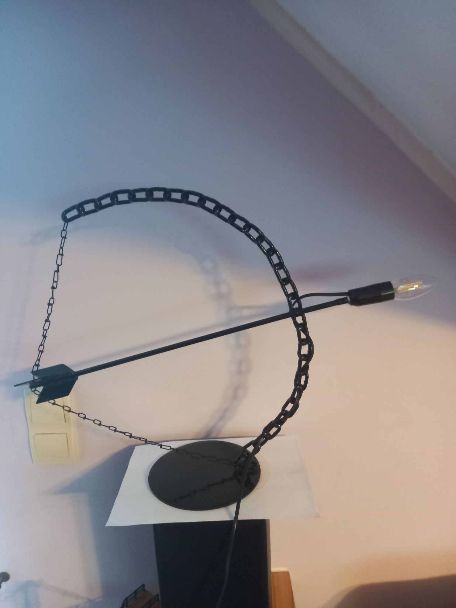 Lampa łuk loft czarny kolor