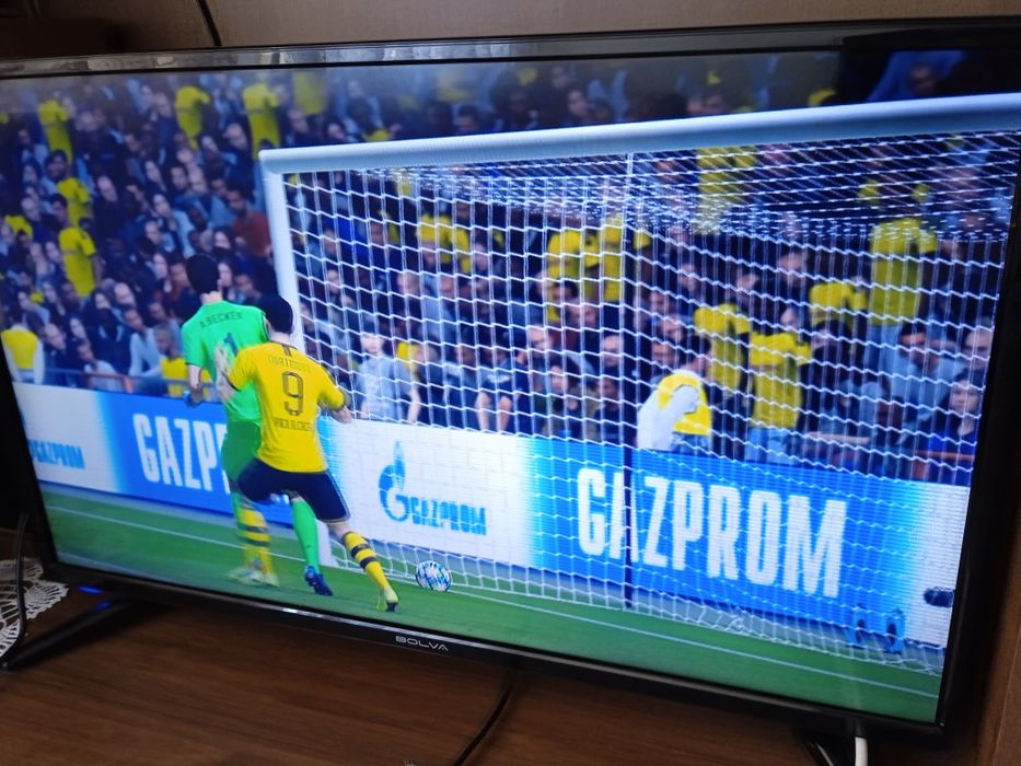 Konsola Sony PlayStation 4  slim 500 GB Nowe pady