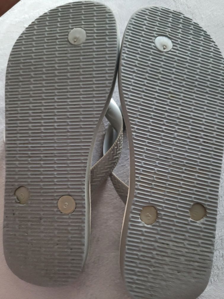 Japonki z kolekcji Havaianas wkladka 23 cm