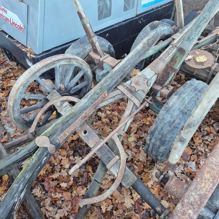 Wóz konny drewniany