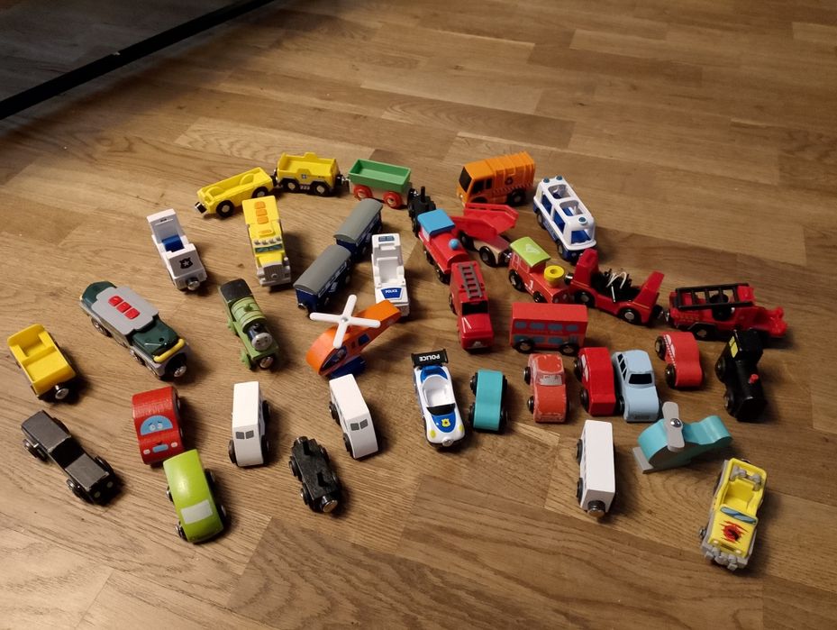 Tory drewniane plus akcesoria