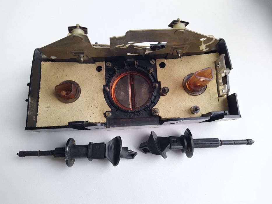 Залишки запчастин BMW E12 (518, 520, 525, 528, 530, 535) 1972-1982