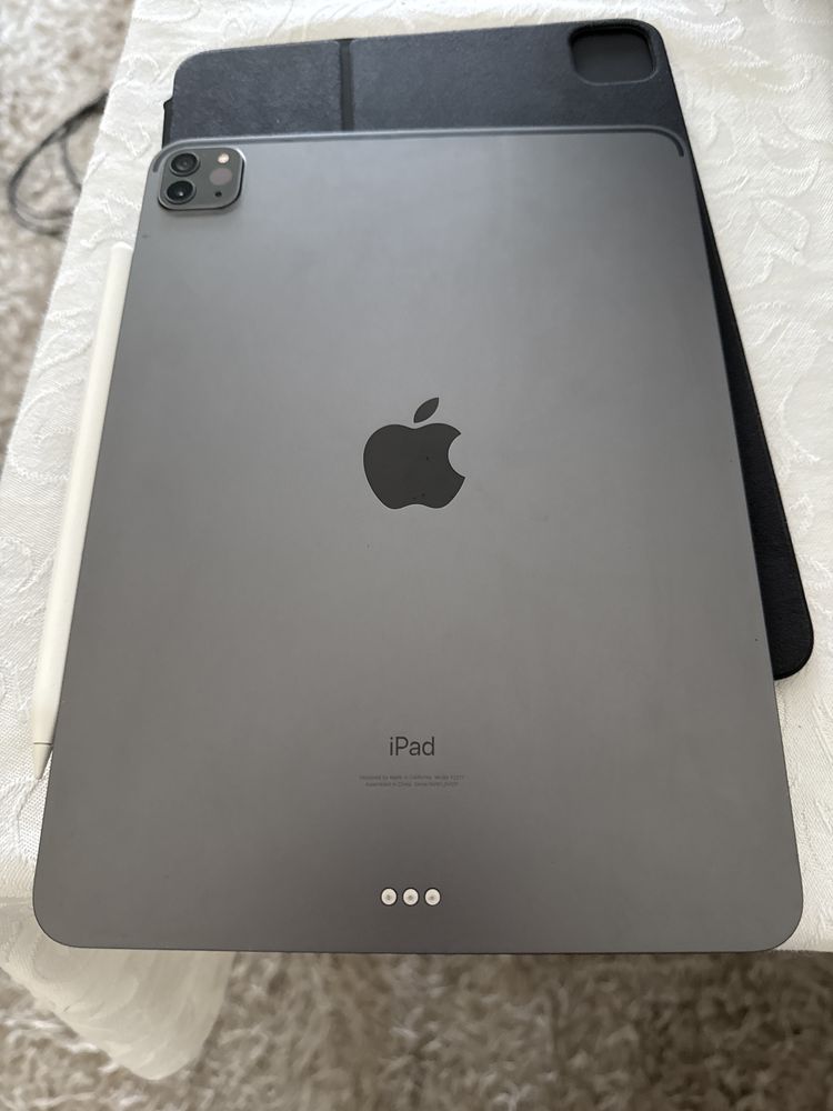 Ipad  Pro 11 ( 3rd Generation) + teclado + apple pencil