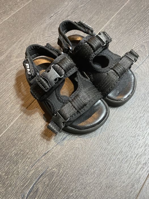 Сандали для девочки 23, 25