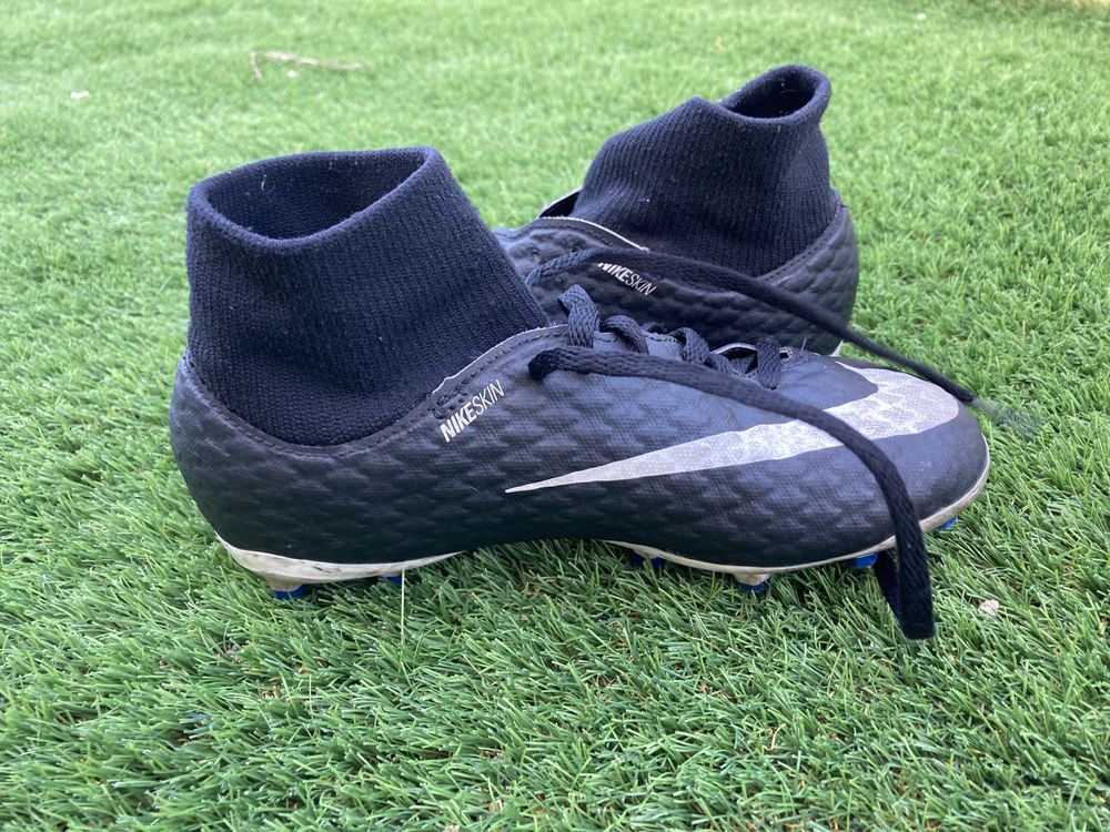 Chuteiras de futebol - criança - nike hipervenom