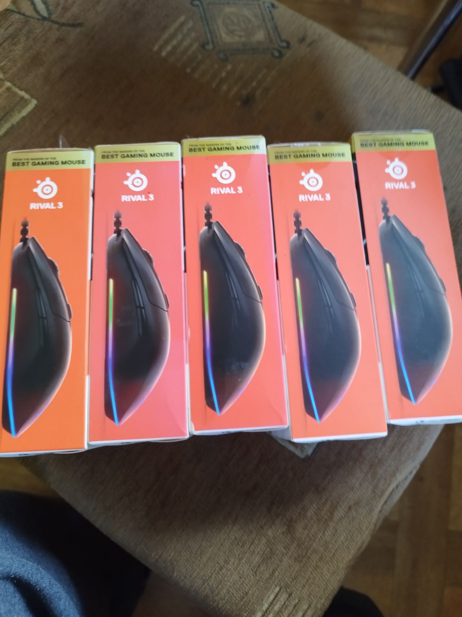 Mysz gamingowa steelseries Rival 3 nowa podświetlana