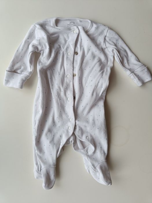 Next baby 62 pajacyk śpioszki